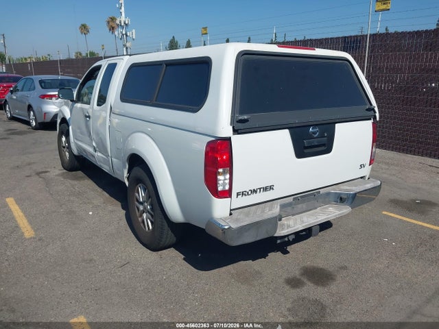 2016 Nissan FRONTIER SV — фото 3
