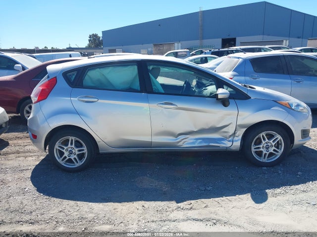 صورة مصغرة 13 لـ 2019 FORD FIESTA SE