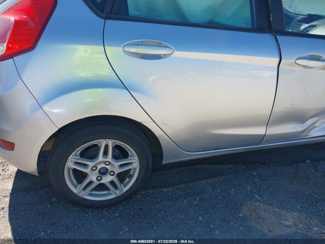 صورة مصغرة 18 لـ 2019 FORD FIESTA SE