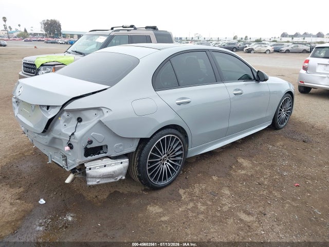 صورة 4 لـ 2025 Mercedes-BENZ C 300