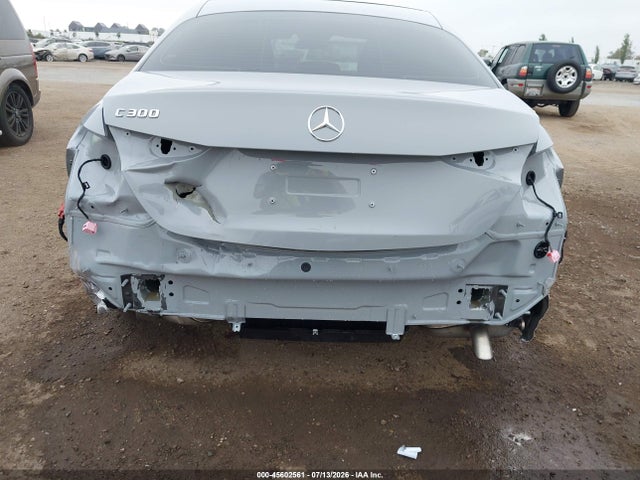 صورة 6 لـ 2025 Mercedes-BENZ C 300