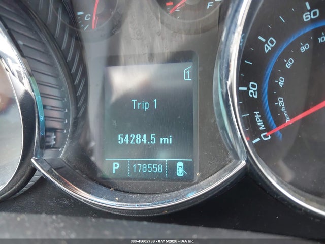 صورة 7 لـ 2011 Chevrolet CRUZE 1LT