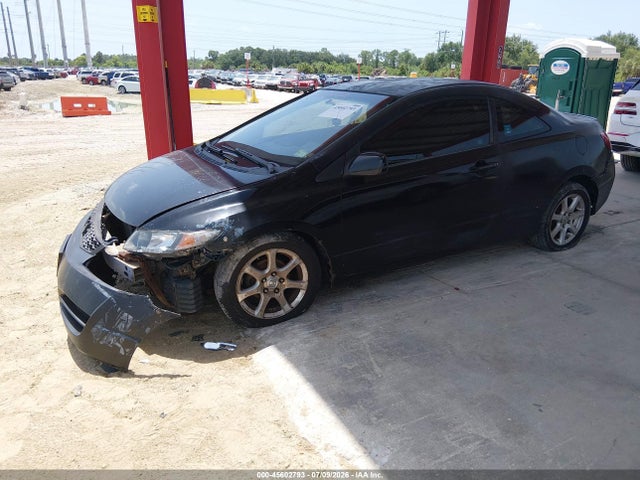 2010 Honda CIVIC LX — фото 2