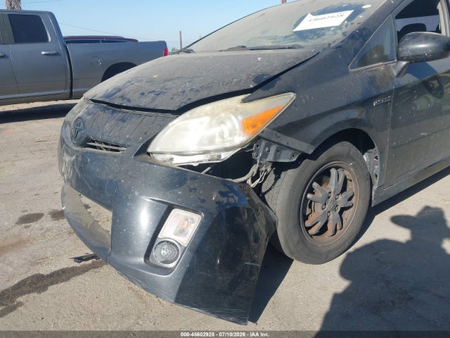 2010 Toyota PRIUS IV photo 6