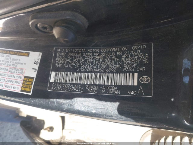 2010 Toyota PRIUS IV photo 9