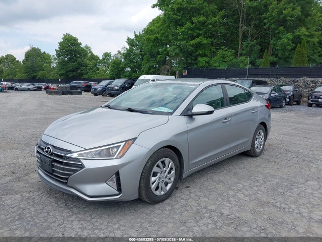 2020 Hyundai ELANTRA SE 照片 2