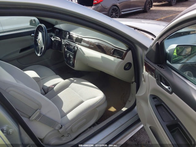 2012 Chevrolet IMPALA LT 照片 5