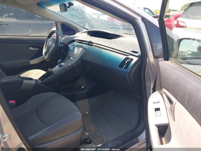 2012 Toyota PRIUS THREE 照片 5