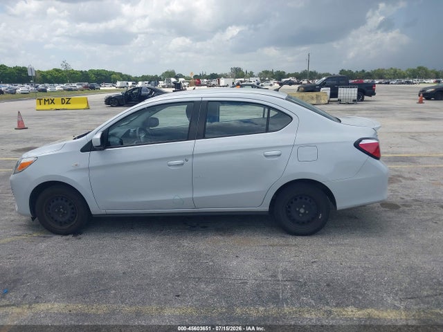 2024 Mitsubishi MIRAGE G4 ES — миниатюра 15