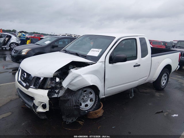 صورة 2 لـ 2015 Nissan FRONTIER S