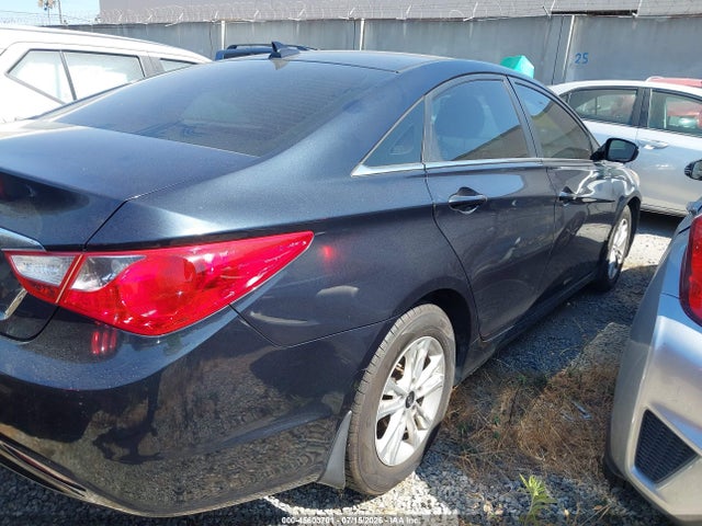 صورة 4 لـ 2012 Hyundai SONATA GLS
