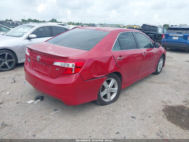 2014 Toyota CAMRY SE — фото 4