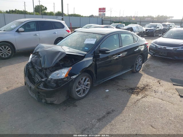 2015 Nissan SENTRA SR — фото 2