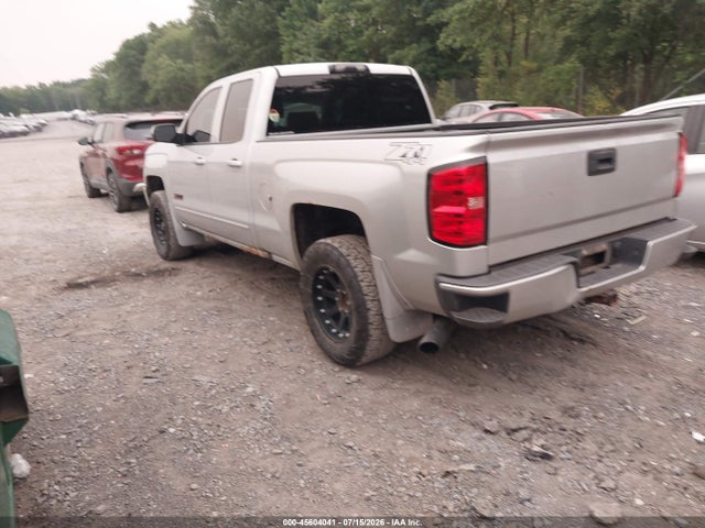 2016 Chevrolet SILVERADO 1500 LT 照片 3