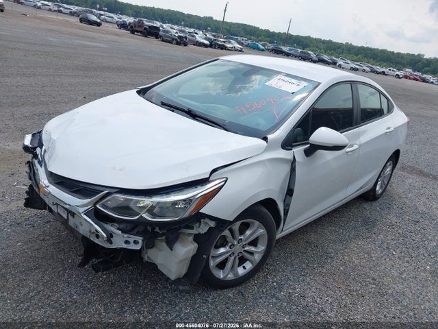 2019 Chevrolet CRUZE LS 照片 2