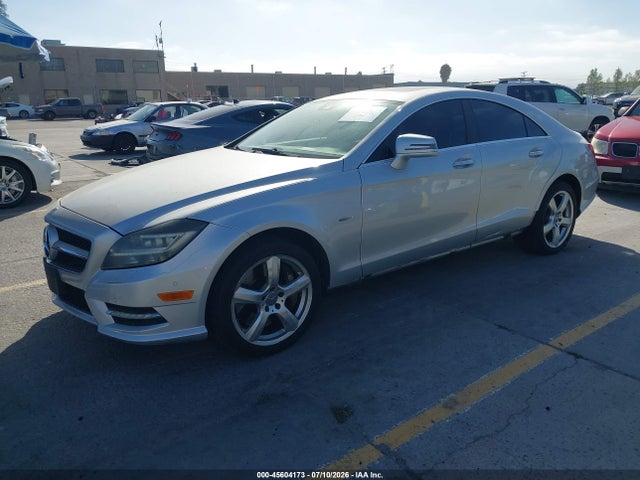 صورة 2 لـ 2012 Mercedes-BENZ CLS