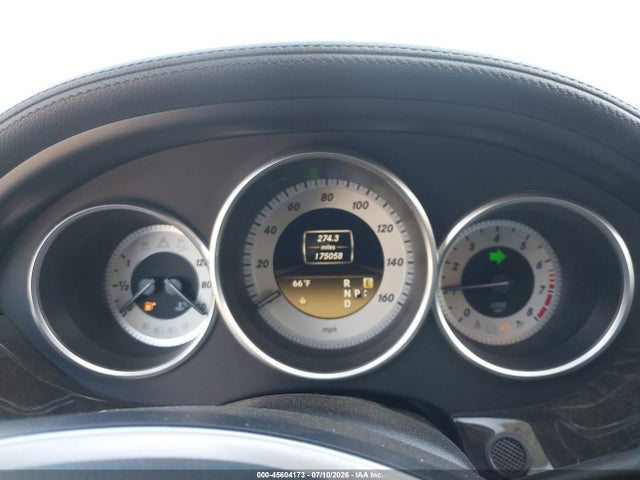 صورة 7 لـ 2012 Mercedes-BENZ CLS