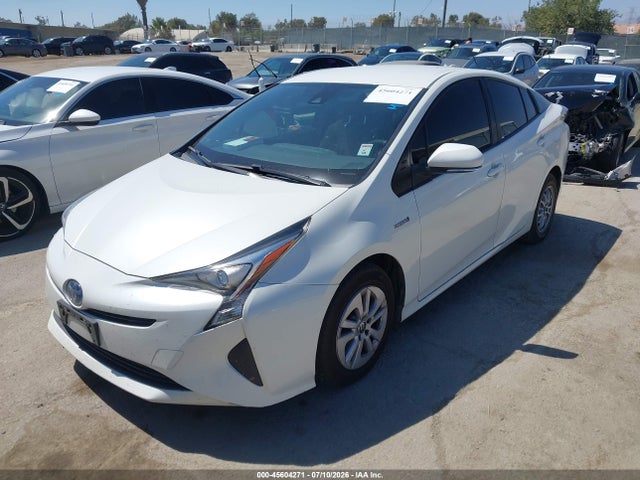 2017 Toyota PRIUS TWO — фото 2