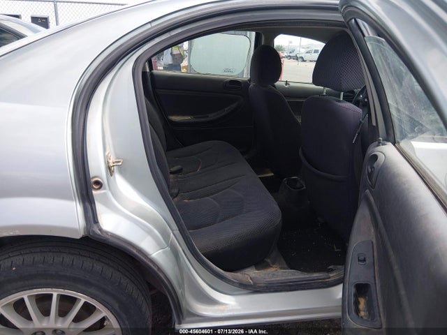 2005 Chrysler SEBRING 照片 8