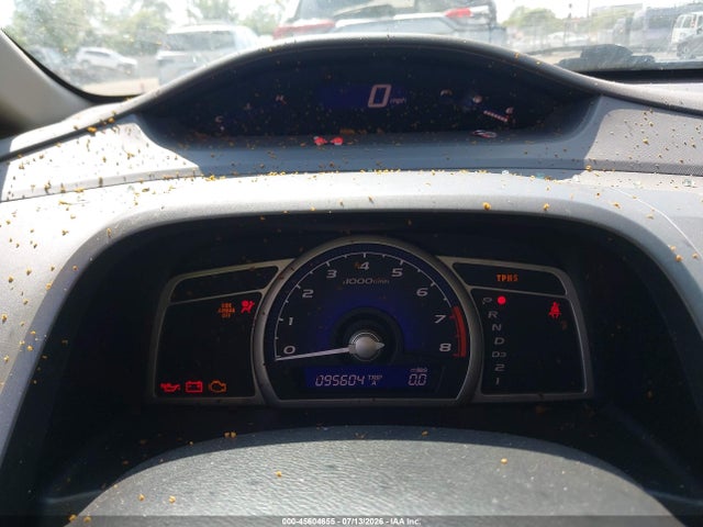 2010 Honda CIVIC LX 照片 7