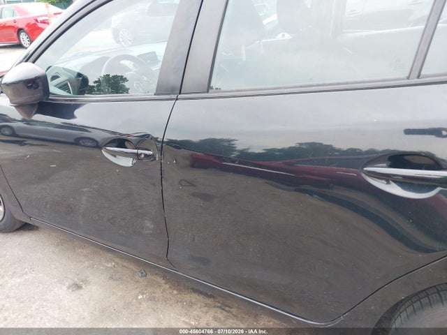 2014 Mazda MAZDA3 I SV — миниатюра 17