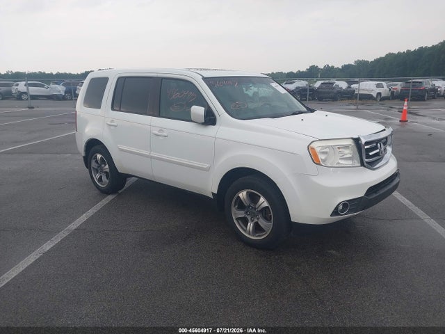 2015 HONDA PILOT SE