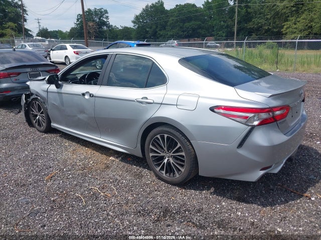 2018 Toyota CAMRY SE 照片 3