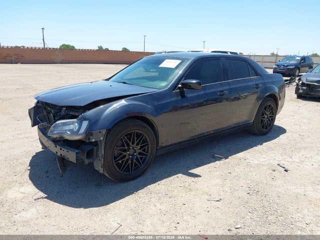 2019 CHRYSLER 300 TOURING 2