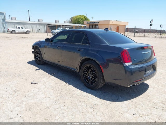 2019 CHRYSLER 300 TOURING 3