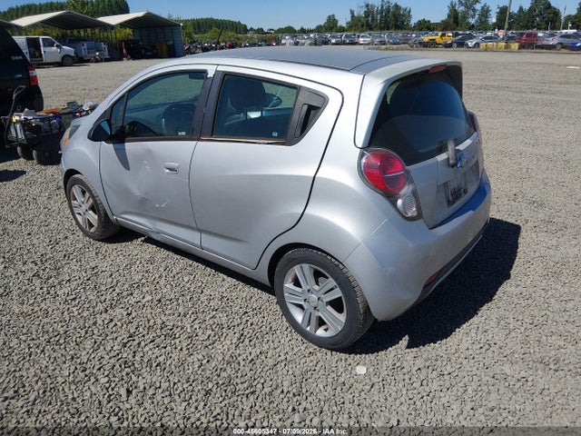 صورة 3 لـ 2015 Chevrolet SPARK LS CVT