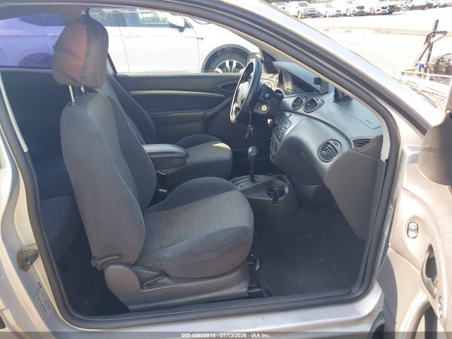 2001 FORD FOCUS ZX3 — фото 5