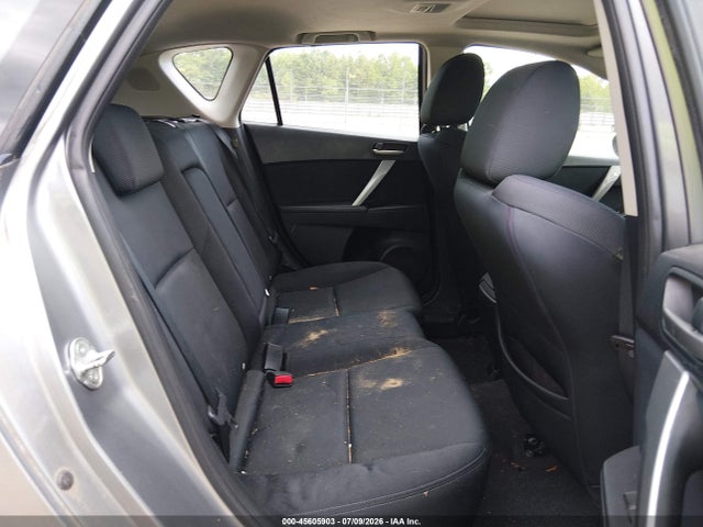 2010 Mazda MAZDA3 S SPORT photo 8