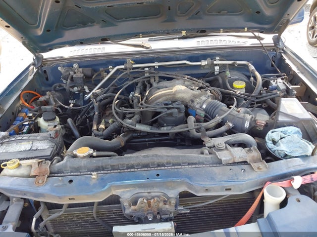 2001 Nissan FRONTIER SE-V6 — миниатюра 10
