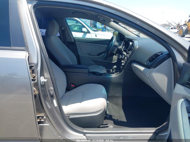 صورة 5 لـ 2012 KIA OPTIMA LX