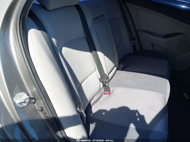 صورة 8 لـ 2012 KIA OPTIMA LX