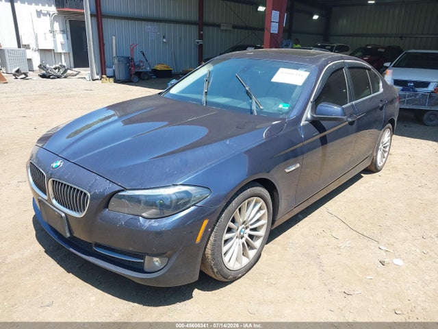 2011 BMW 535I — фото 2