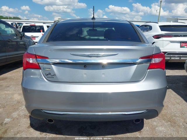 2014 Chrysler 200 TOURING 照片 16