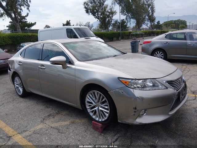 2015 LEXUS ES 