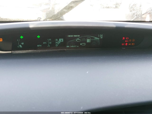 صورة 7 لـ 2014 Toyota PRIUS TWO