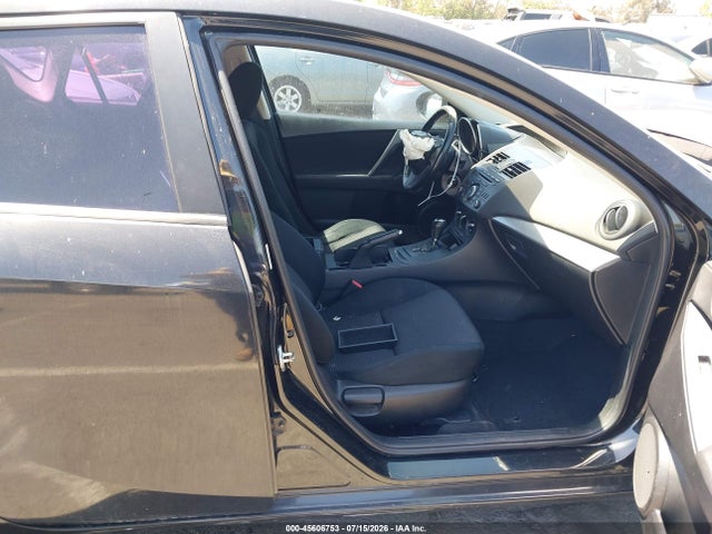 صورة 5 لـ 2012 Mazda MAZDA3 I TOURING