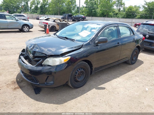 2011 Toyota COROLLA LE 照片 2
