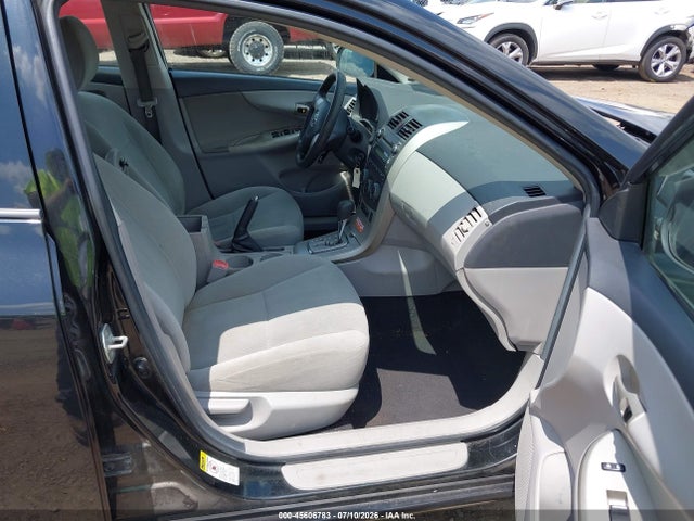 2011 Toyota COROLLA LE 照片 5