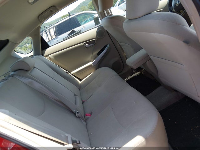 2010 Toyota PRIUS III 照片 8