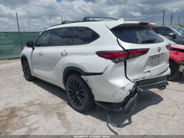 2023 TOYOTA HIGHLANDER XSE 3