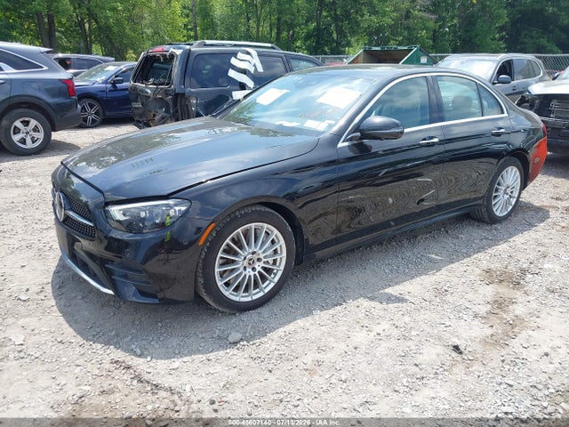 صورة 2 لـ 2021 Mercedes-BENZ E 450 4MATIC