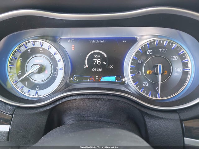 2018 Chrysler 300 LIMITED AWD — фото 7