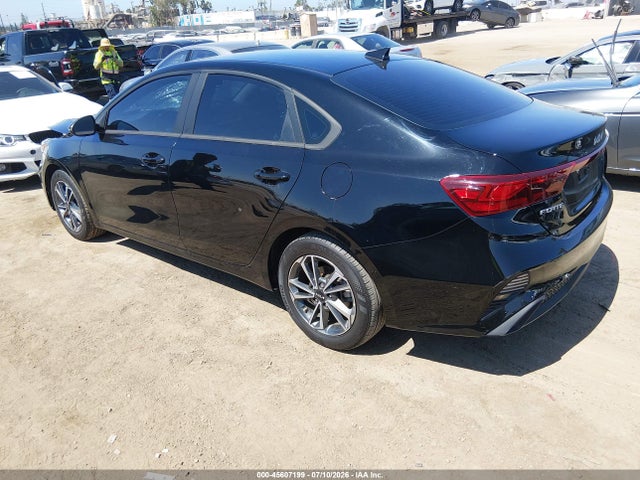 2023 KIA FORTE LXS 3