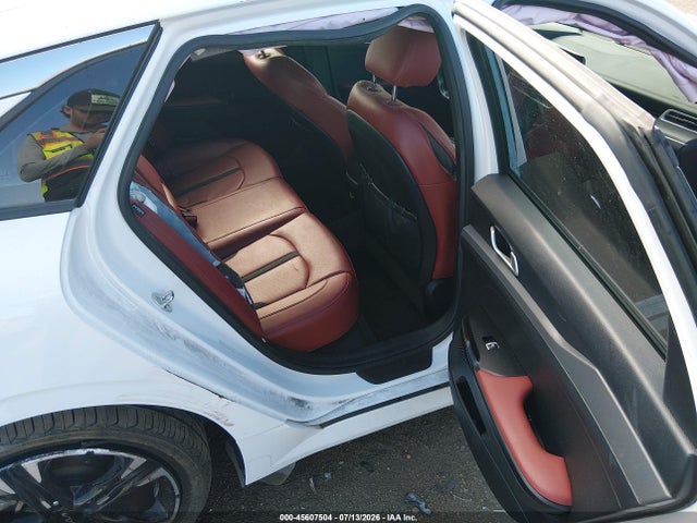 2023 KIA K5 GT-LINE 8