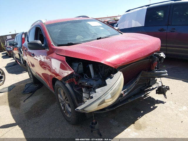 2014 HYUNDAI TUCSON SE