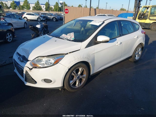 2013 FORD FOCUS SE 照片 2